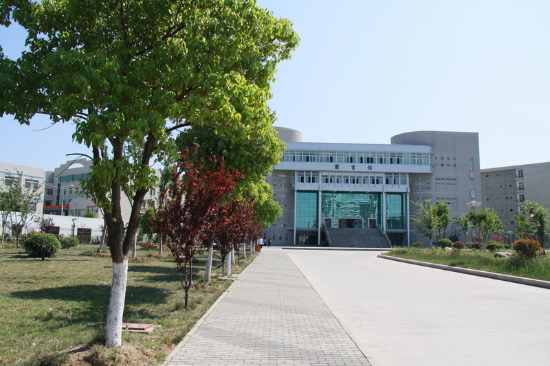 图书馆-安徽国防科技职业学院 | 厚德 强能 励志 笃行