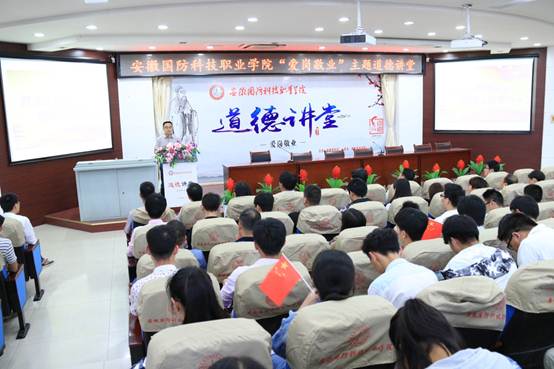 说明: C:\Users\Administrator\Desktop\新建文件夹\IMG_8786.JPG