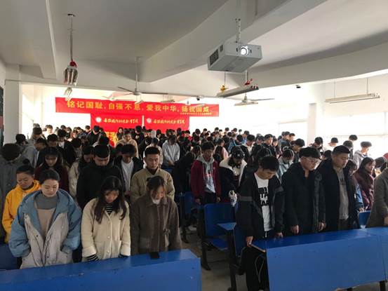 说明: 2